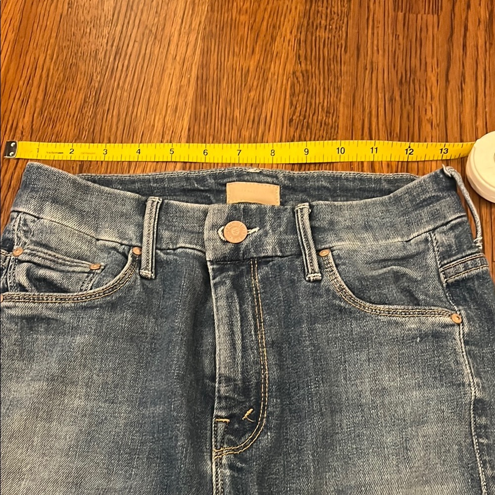 Mother High Waisted Looker Ankle Fray Jeans in Jumping Off Swings Size 25 - Picture 7 of 15